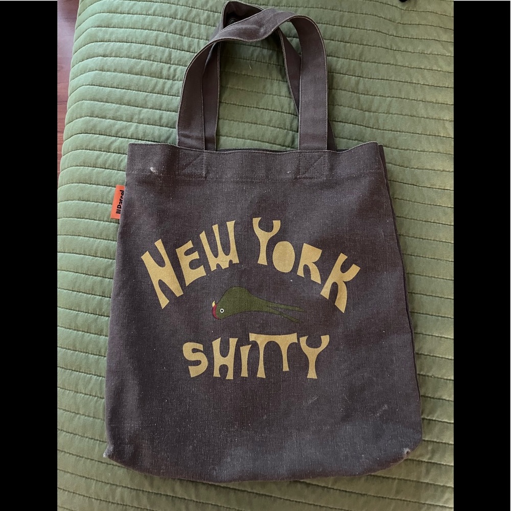 Parcel New York Shitty Bag